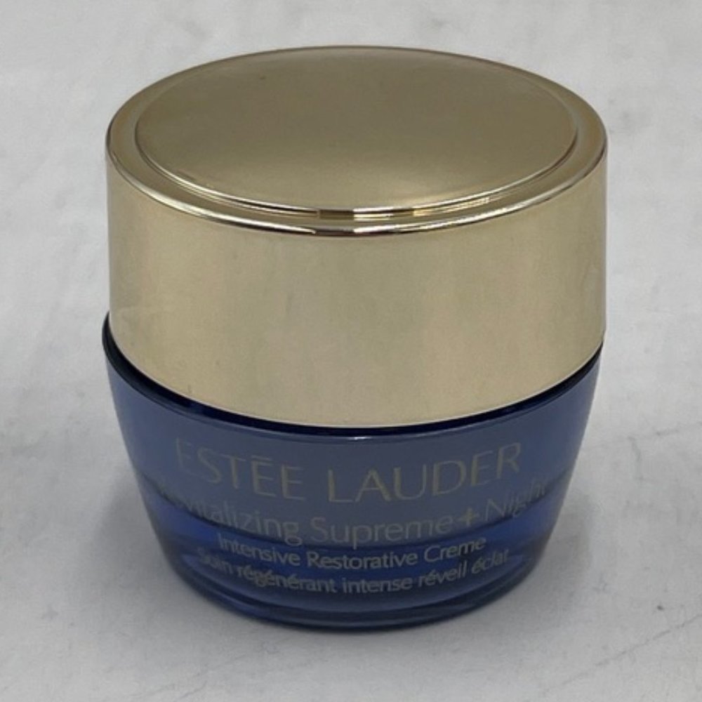 Estee Lauder 6 Piece Sample Set with Cosmetic Case - Picture 12 of 13